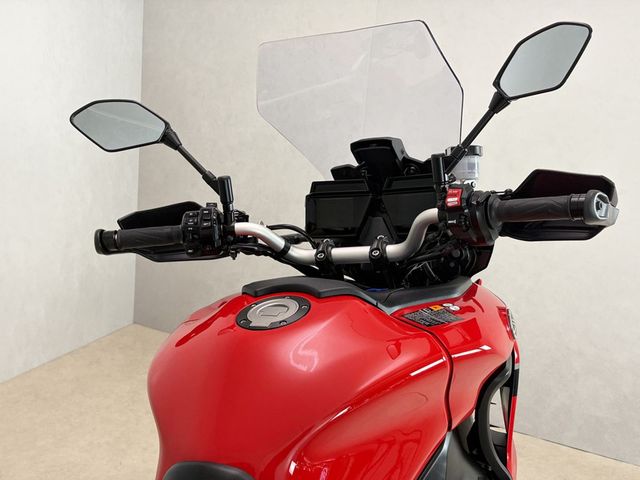 yamaha - tracer-9