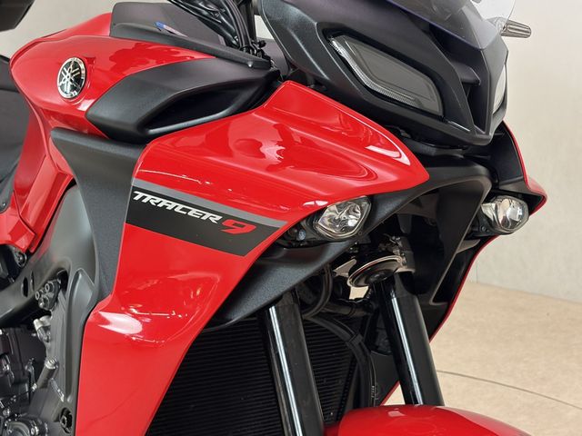 yamaha - tracer-9