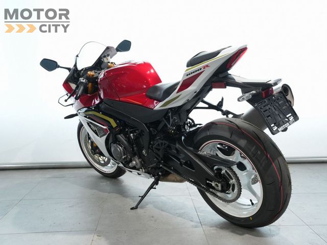 suzuki - gsx-r-1000-r