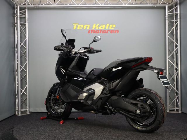 honda - x-adv