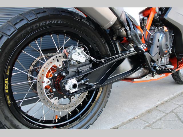 ktm - 890-adventure-r