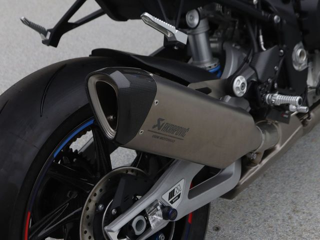 bmw - m-1000-rr
