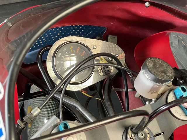 moto-guzzi - 1000-daytona