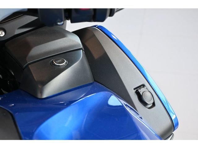 bmw - r-1250-rt