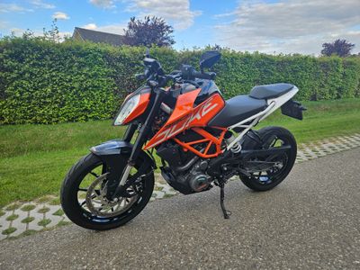 KTM 390 DUKE – foto 3