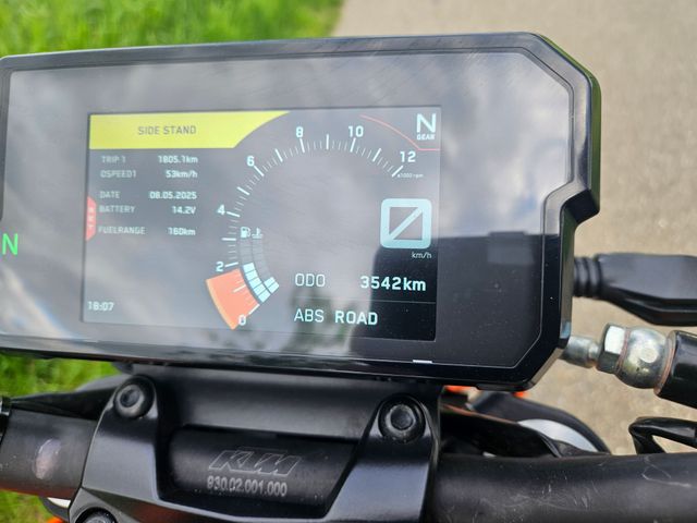 ktm - 390-duke