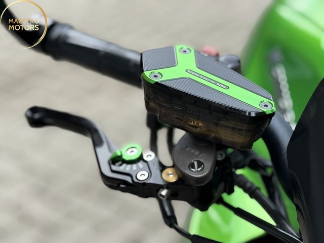 kawasaki - z1000-abs