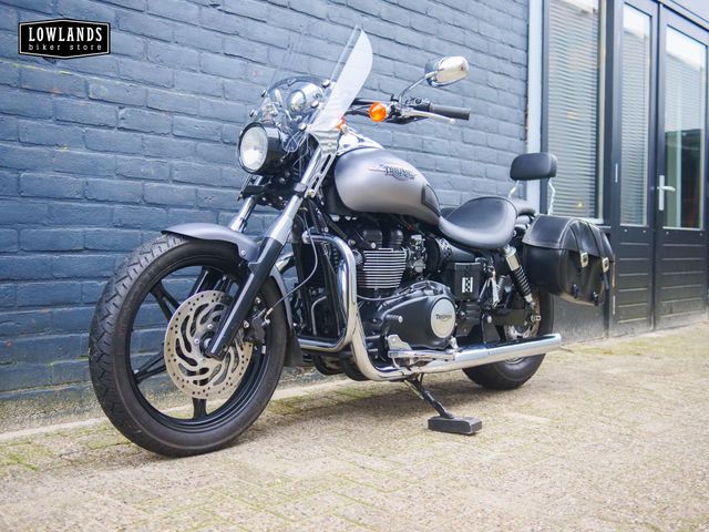 triumph - speedmaster