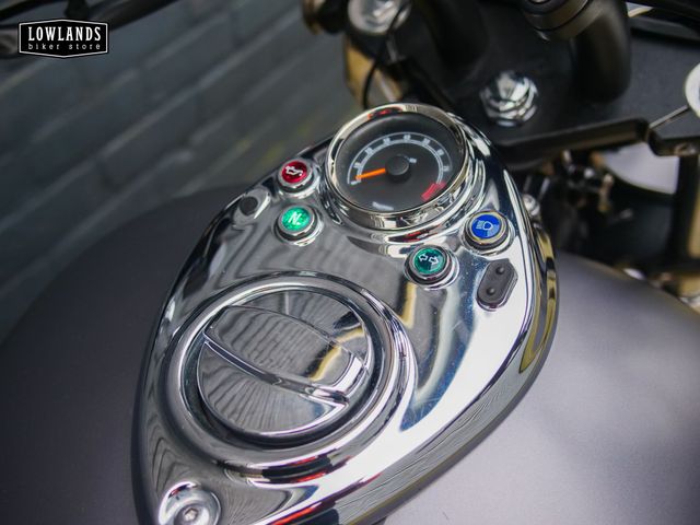 triumph - speedmaster
