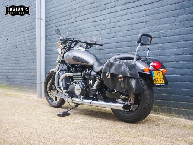 triumph - speedmaster