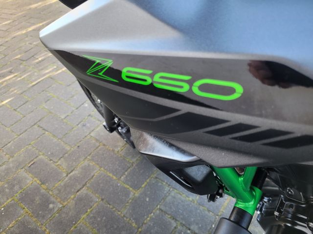 kawasaki - z650