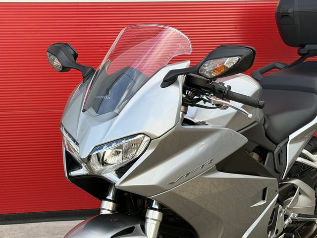 honda - vfr-800-fi