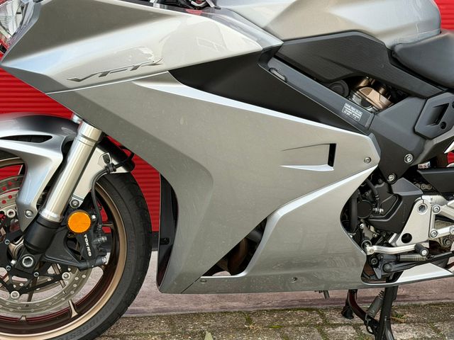 honda - vfr-800-fi