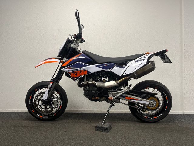 ktm - 690-smc