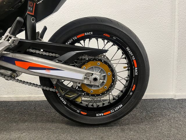 ktm - 690-smc