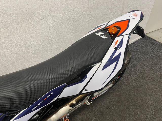 ktm - 690-smc