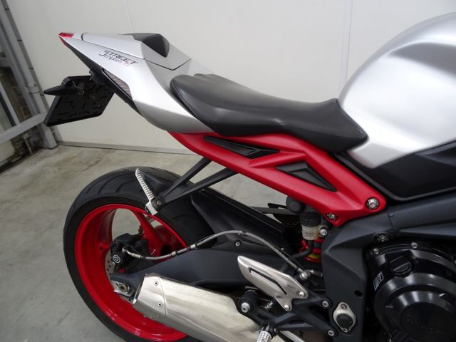 triumph - street-triple-rx-abs