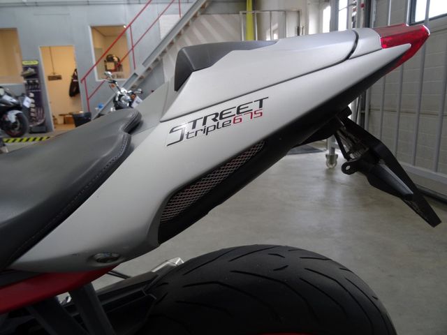 triumph - street-triple-rx-abs