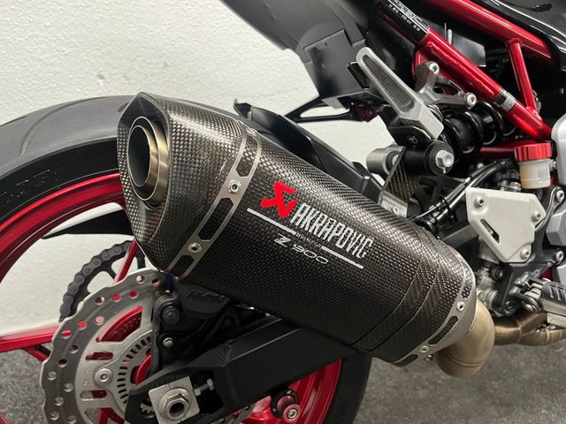 kawasaki - z900