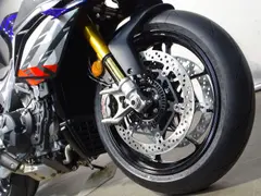 Aprilia Tuono V4 1100 E Factory 2026 nieuw – foto 8 van 9