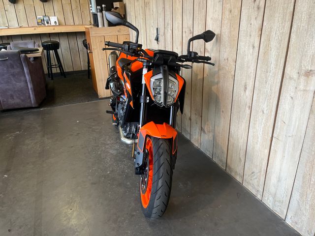ktm - 890-duke-gp