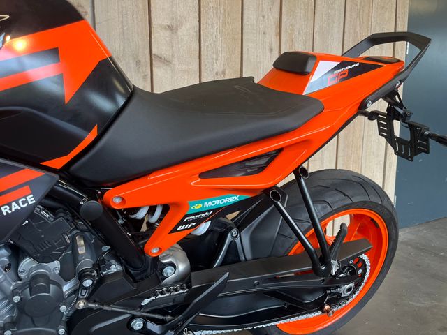 ktm - 890-duke-gp