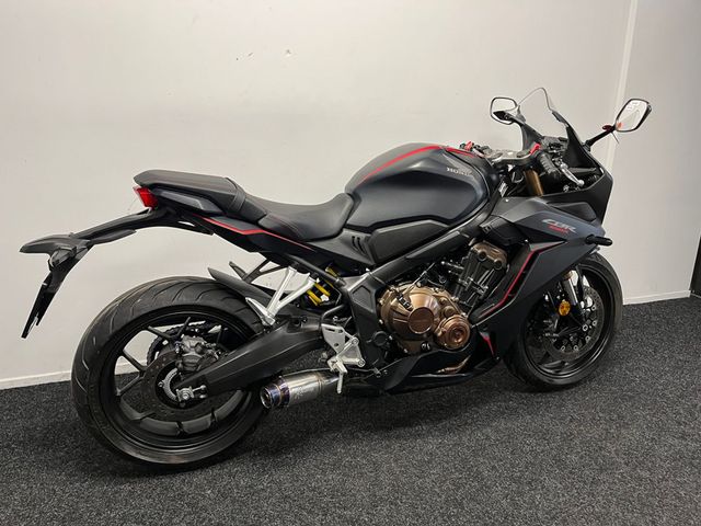 honda - cbr-650-r