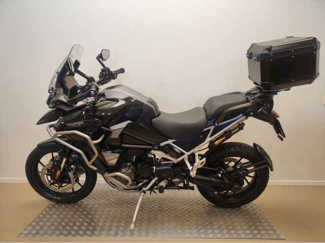 triumph - tiger-1200-gt-explorer