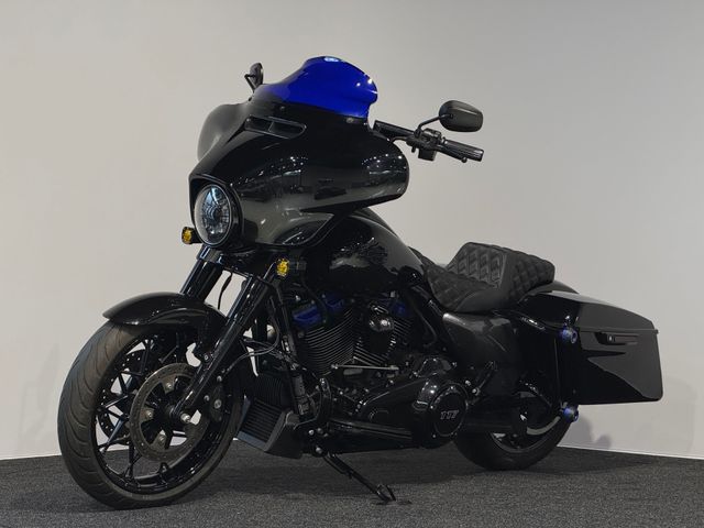 harley-davidson - street-glide-st-flhxst