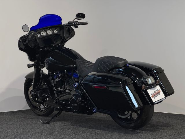 harley-davidson - street-glide-st-flhxst