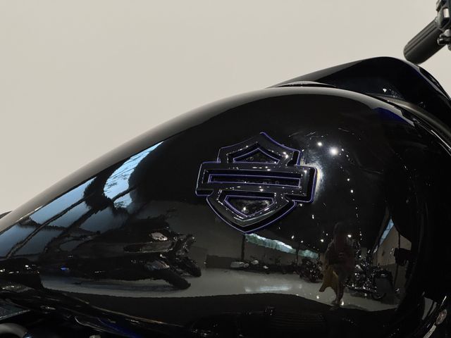 harley-davidson - street-glide-st-flhxst