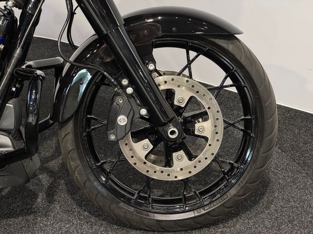 harley-davidson - street-glide-st-flhxst
