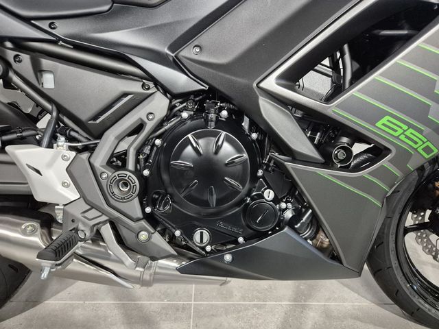kawasaki - ninja-650