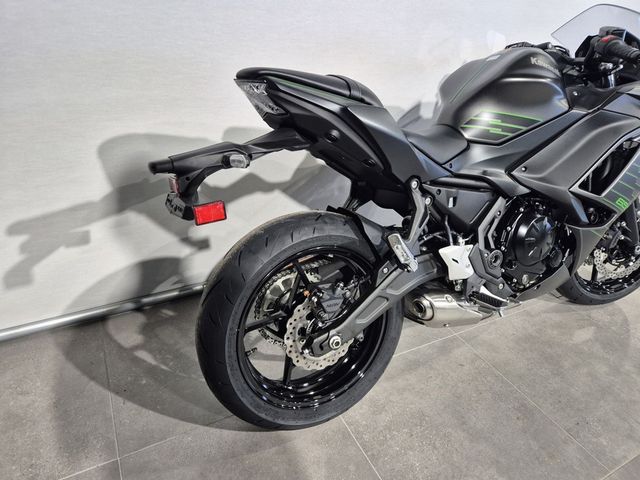 kawasaki - ninja-650