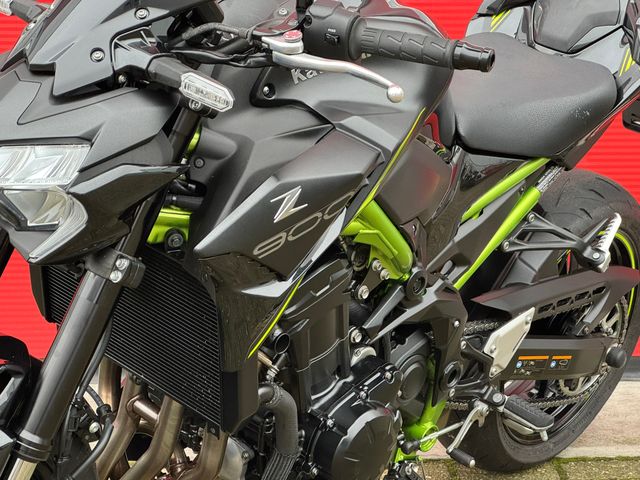 kawasaki - z900-performance