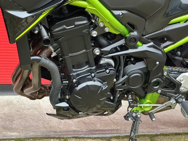 kawasaki - z900-performance