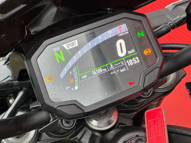 kawasaki - z900-performance