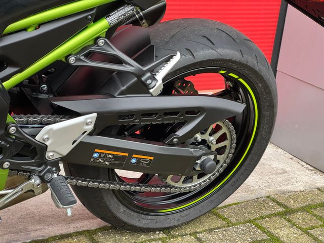 kawasaki - z900-performance