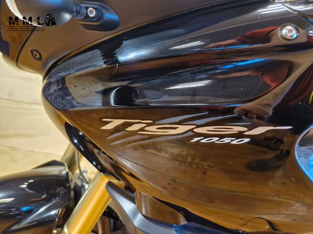 triumph - tiger-1050