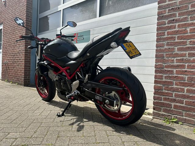 suzuki - gladius-abs