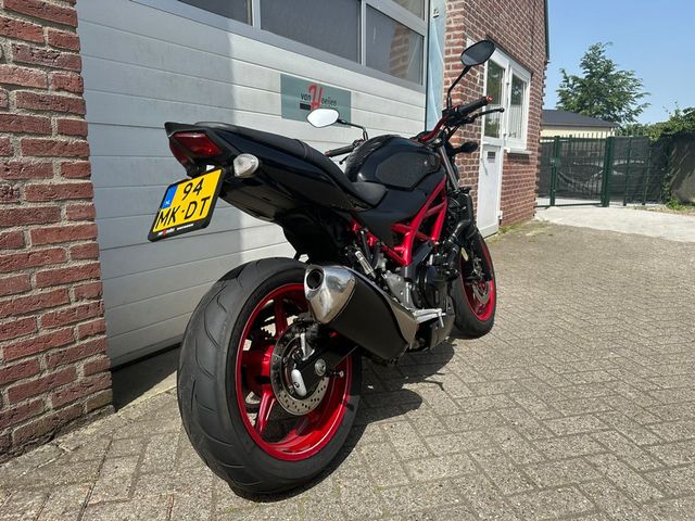 suzuki - gladius-abs
