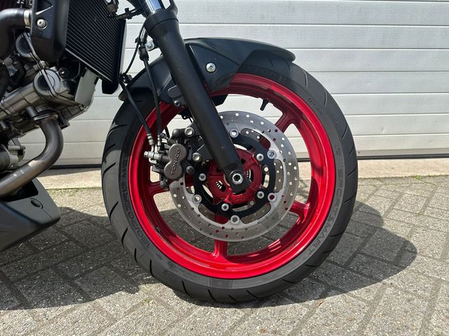 suzuki - gladius-abs