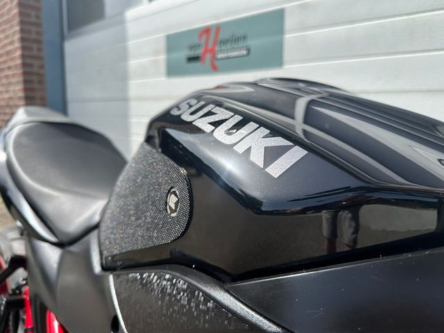 suzuki - gladius-abs