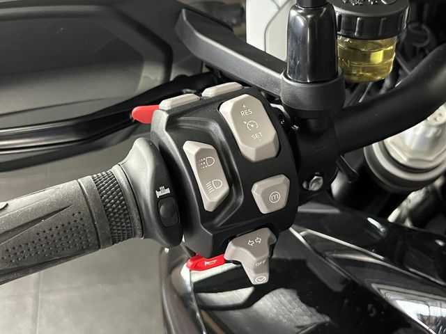 triumph - tiger-1200-gt-pro