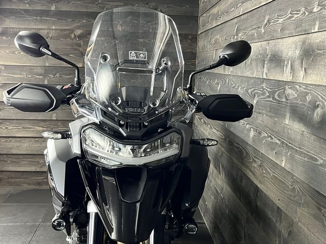 triumph - tiger-1200-gt-pro