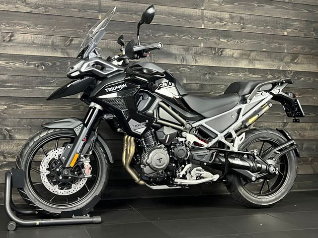 triumph - tiger-1200-gt-pro