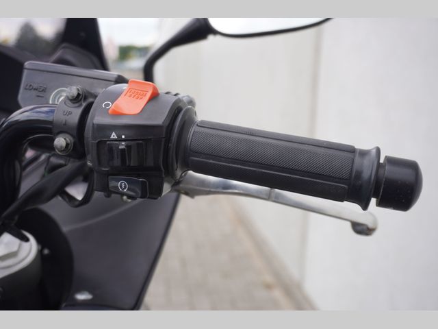 honda - cbf-600-s-abs