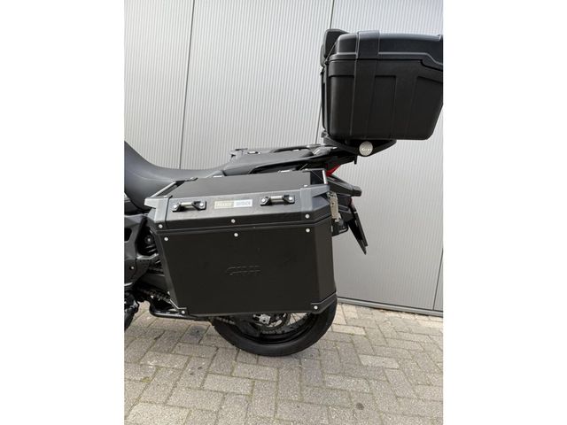 honda - crf-1000-l-africa-twin-dct