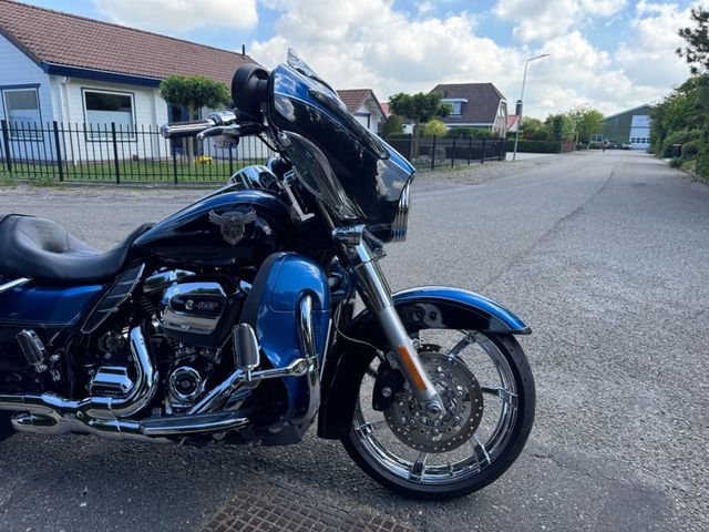 harley-davidson - street-glide-flhx