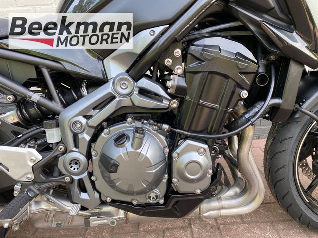 kawasaki - z900